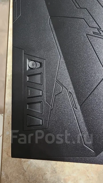 Asus. 24" ����