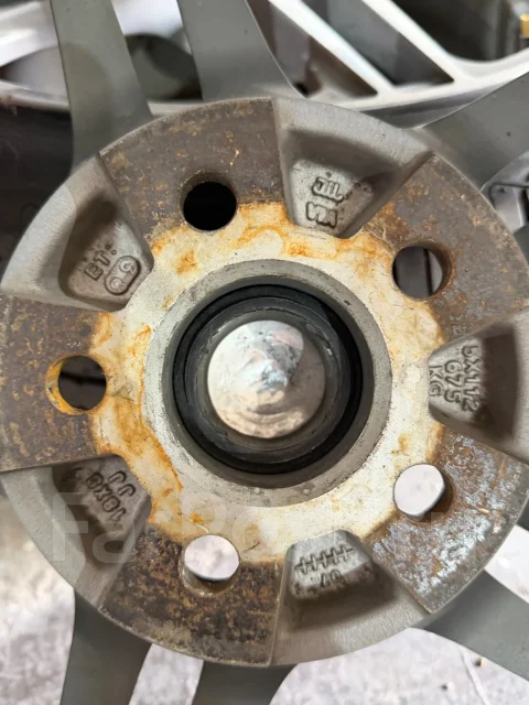 AVS Model T5. 8.0x18", 5x100, ET38, �� 73,1���. ����