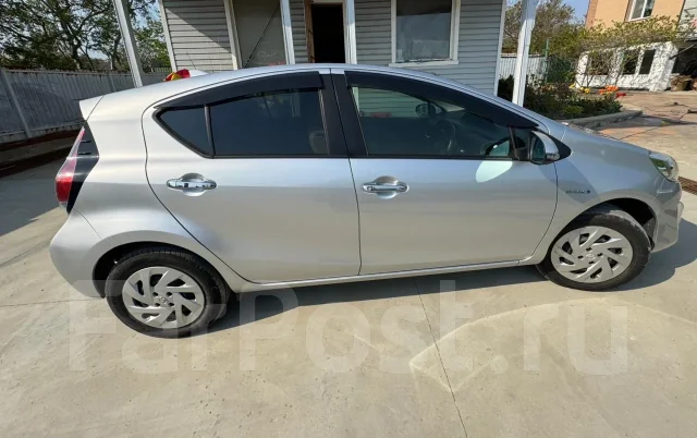 Toyota Aqua. ��������, ��������, 1.5 (74��.�.), ������, 159 000����. �� ����