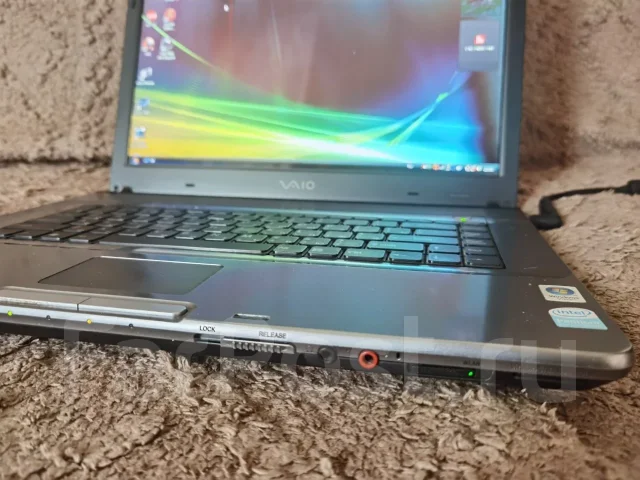 Sony VAIO VGN. 15.4", 1,6����, ��� 1024 ��, ���� 160���, WiFi: 1 ����