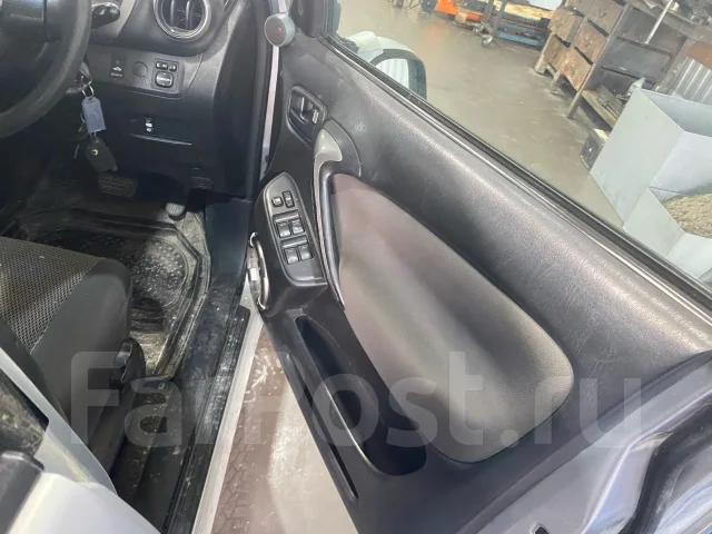 Toyota RAV4. ZCA26, 1ZZFE ����