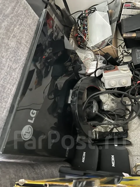 LG. 19", ���������� �� (LCD, LED, QLED) ����