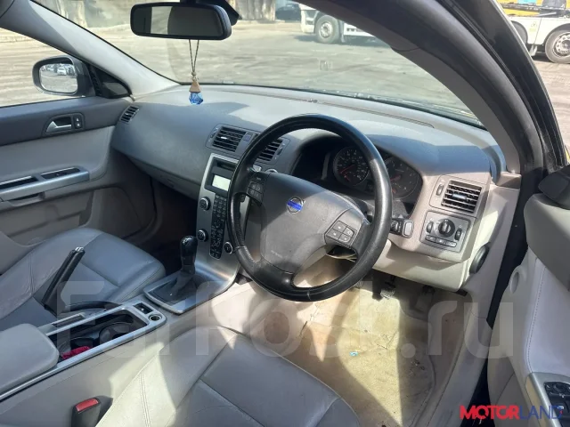 ���������� ��������� Volvo S40 2004-2012 21199790 31261989 ����