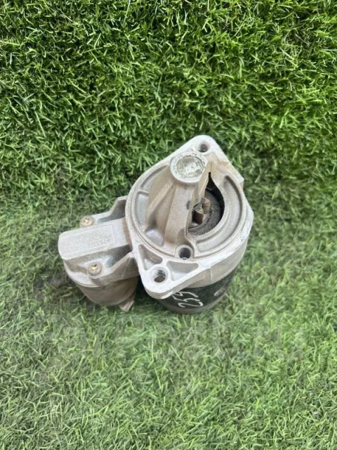 ������� Mitsubishi MD301348 4G15 MD301348 ����