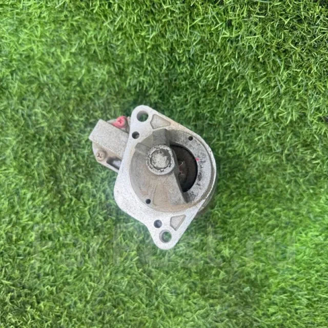 ������� Nissan 2330041B71 2330041B71 ����