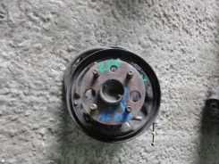 ������� Toyota Sprinter 4245012030 AE100, ������ 4245012030 ����