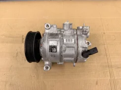 ���������� ������������ Volkswagen T6 VW T6 5Q0816803D ����