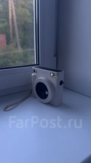 Fujifilm Instax Square SQ1 ����
