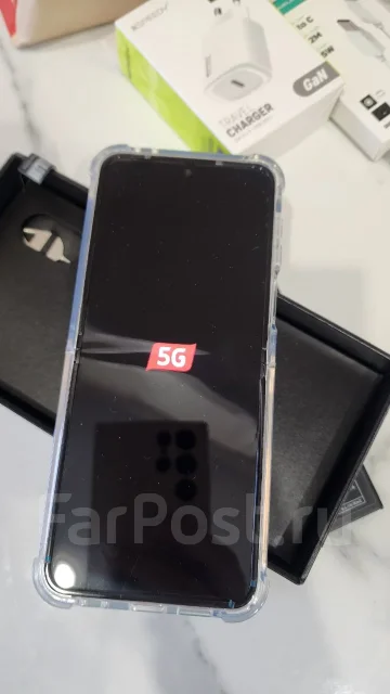 Samsung Galaxy Z Flip5. �/�, �����, 5G ����