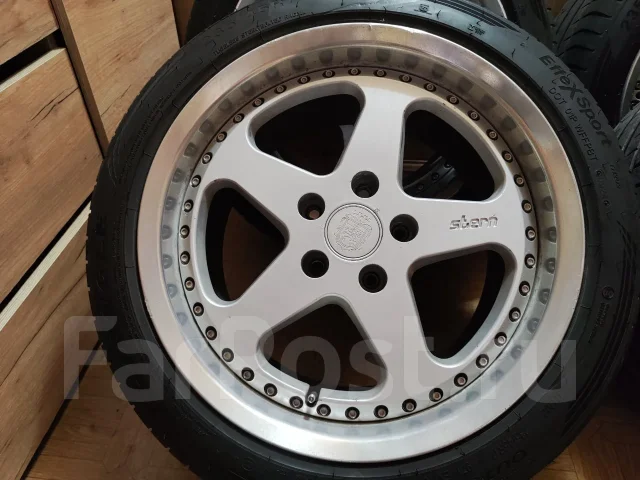 Hinodex Stern. 9.0/10.0x17", 5x114.3, ET21/43, �� 73,1���. ����