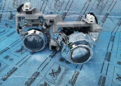 ����� �� ���� Toyota Land Cruiser 200 2015-2021 81170 ����