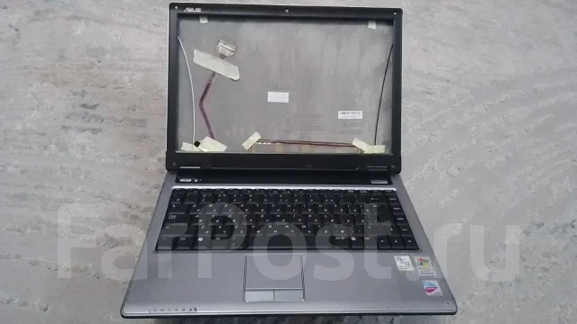 Asus W6A. 13.3", 2����, ��� 512 ��, WiFi: 1, Bluetooth: 1 ����