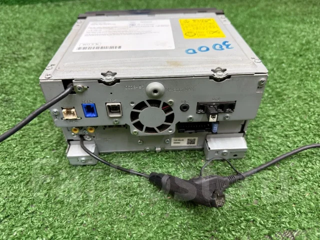 Kenwood MDV ����