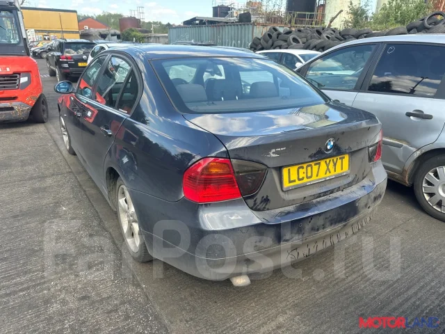 ���������� ������������ BMW 3 E90, E91, E92, E93 2005-2012 21447897 64526987766 ����