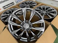Lexus. 8.0x18", 5x114.3, ET45, �� 60,1���. ����