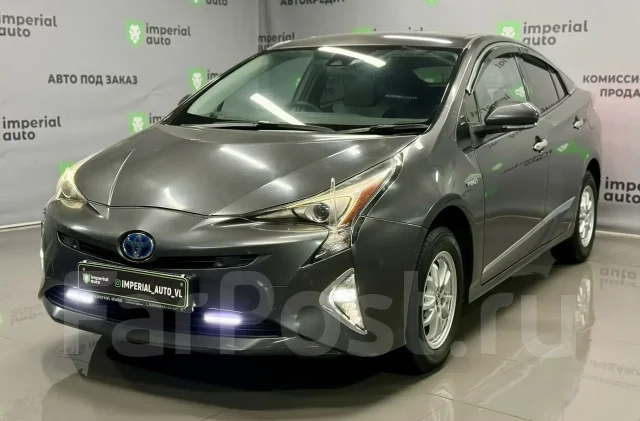 Toyota Prius. �������, 4wd, 1.8 (98��.�.), ������, 100 000����. �� ����