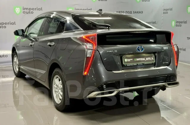 Toyota Prius. �������, 4wd, 1.8 (98��.�.), ������, 100 000����. �� ����