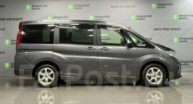 Honda Stepwgn. �������, 4wd, 1.5 (150��.�.), ������, 108 000����. �� ����