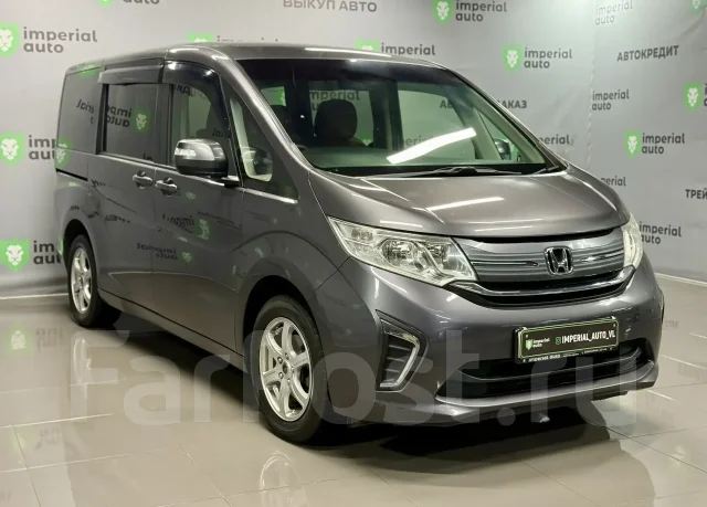 Honda Stepwgn. �������, 4wd, 1.5 (150��.�.), ������, 108 000����. �� ����
