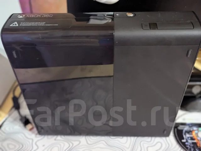 Microsoft Xbox 360 E ����