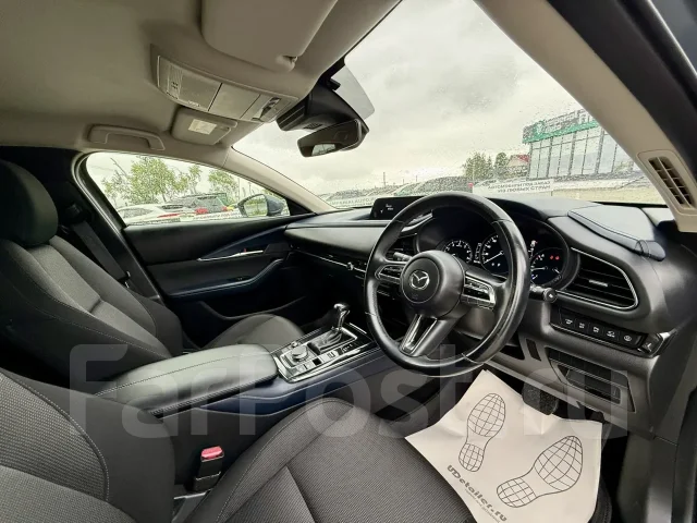 Mazda CX-30. �������, ��������, 2.0 (156��.�.), ������, 96 000����. �� ����