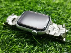 Apple Watch SE 2. GPS ����