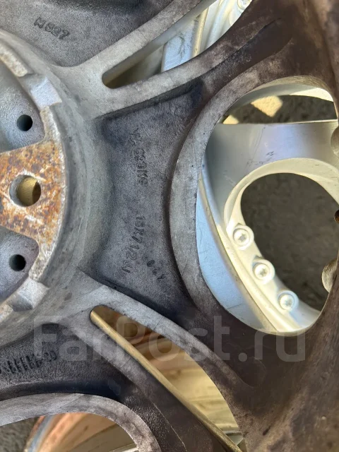 Velox. 7.5x18", 5x114.3, ET38, �� 73���. ����