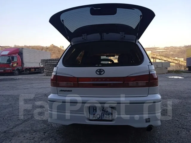 Toyota Vista Ardeo. �������, ��������, 2.0 (145��.�.), ������, 160 000����. �� ����