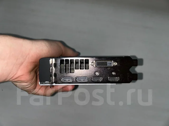 Radeon RX 570 ����