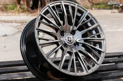 HRE. 7.0x16", 4x100, ET35, �� 73,1���. ����