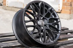 HRE. 7.0x16", 4x100, ET35, �� 73,1���. ����