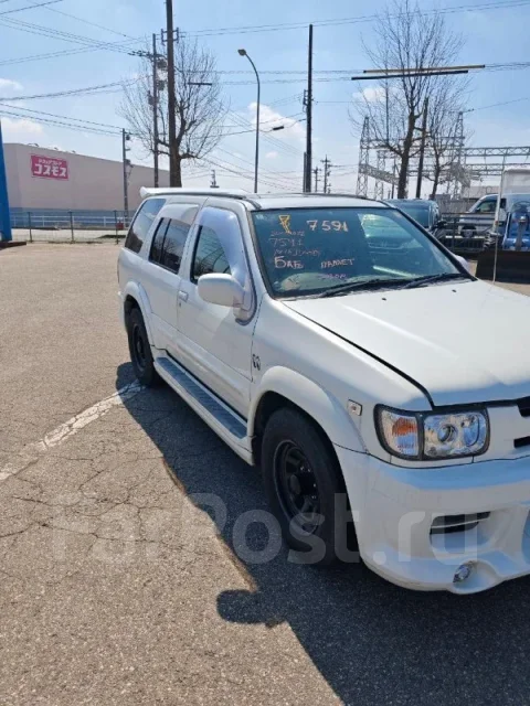 Nissan Terrano Regulus. JLR50, VG33E ����
