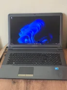 Samsung RC710. 17.3", 2,7����, ��� 8 ��, ���� 628���, WiFi: 1, Bluetooth: 1, ����������� �� 2��. ����