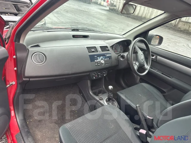 ������� Suzuki Swift 2003-2011 21206626 3110086G00 ����