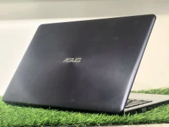 Asus. ��� 4 ��, WiFi: 1, Bluetooth: 1 ����