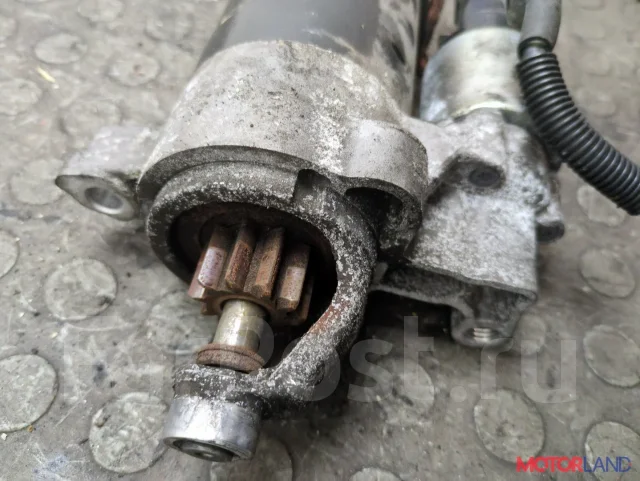������� Audi A4 (B8) 2007-2015 21204243 03L911021E ����