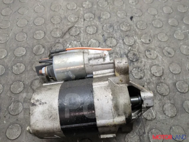 ������� Renault Megane 2 2002-2009 21202461 233004003R ����