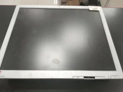 HP. 19", ���������� �� (LCD, LED, QLED) ����