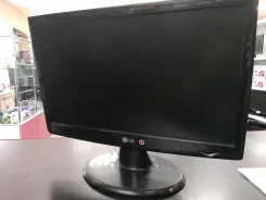 LG. 18.5", ���������� �� (LCD, LED, QLED) ����