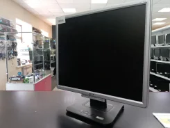 Acer. 19", ���������� �� (LCD, LED, QLED) ����