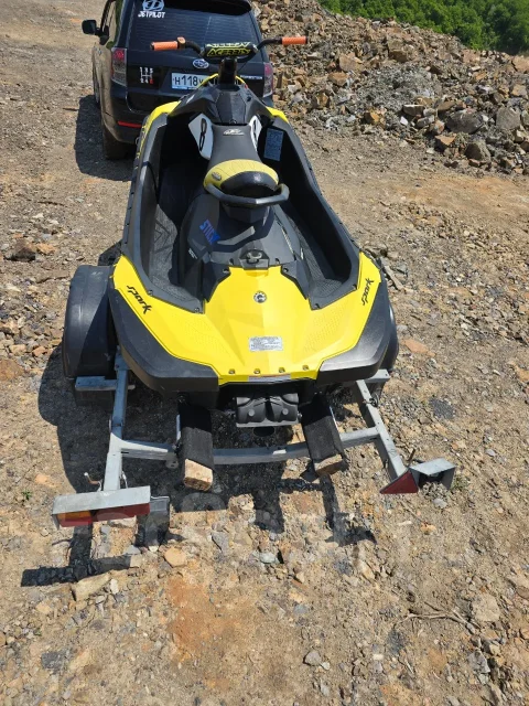 BRP Sea-Doo Spark. 2014 ��� ����