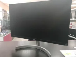 LG. 24", ���������� �� (LCD, LED, QLED) ����
