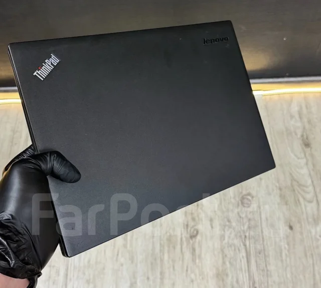 Lenovo ThinkPad. 14", 2,6����, ��� 8 ��, ���� 256���, WiFi: 1, Bluetooth: 1 ����