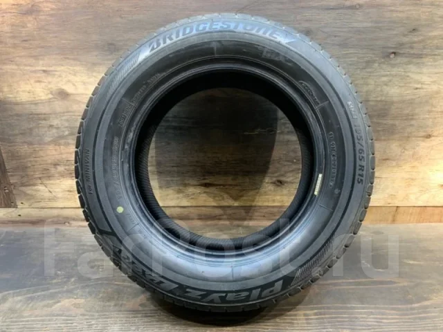Bridgestone Playz PX-RV