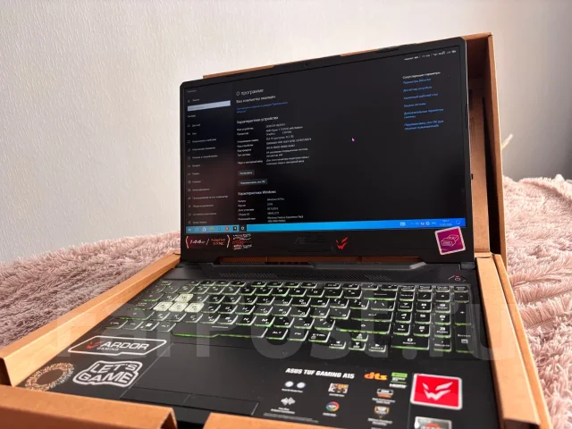 Asus TUF Gaming A15. 15.4", 4,5����, ��� 16 ��, ���� 512���, WiFi: 1, Bluetooth: 1, ����������� �� 4��. ����