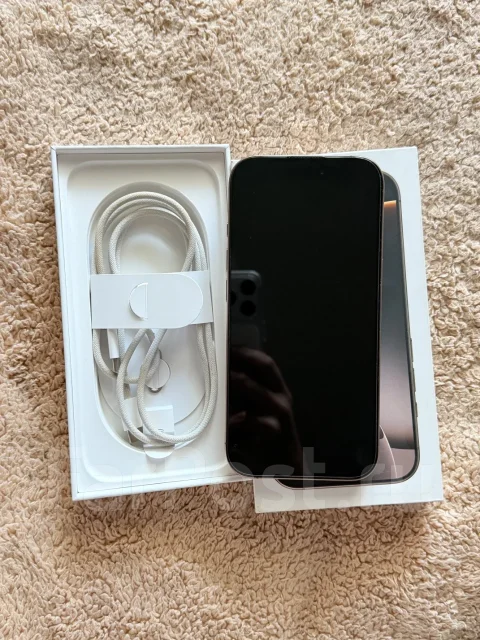 Apple iPhone 16 Pro. �/�, 512 ��, �������, 3G, 4G LTE, NFC ����