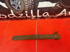 ������� Mitsubishi L200 KA, KB MR20390375, ������ MR992595 ����