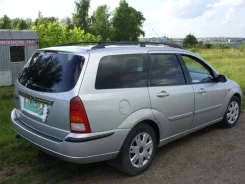 Ford Focus ����