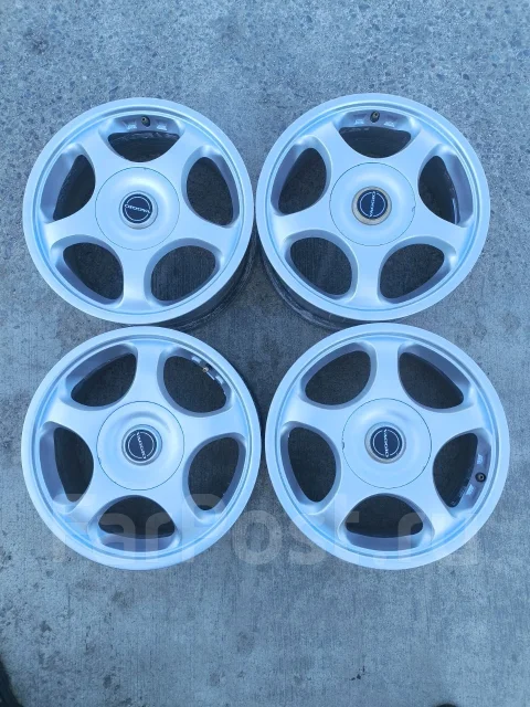 Bagliore. 6.5x15", 5x100, ET45, �� 66,1���. ����