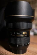 Nikon ����